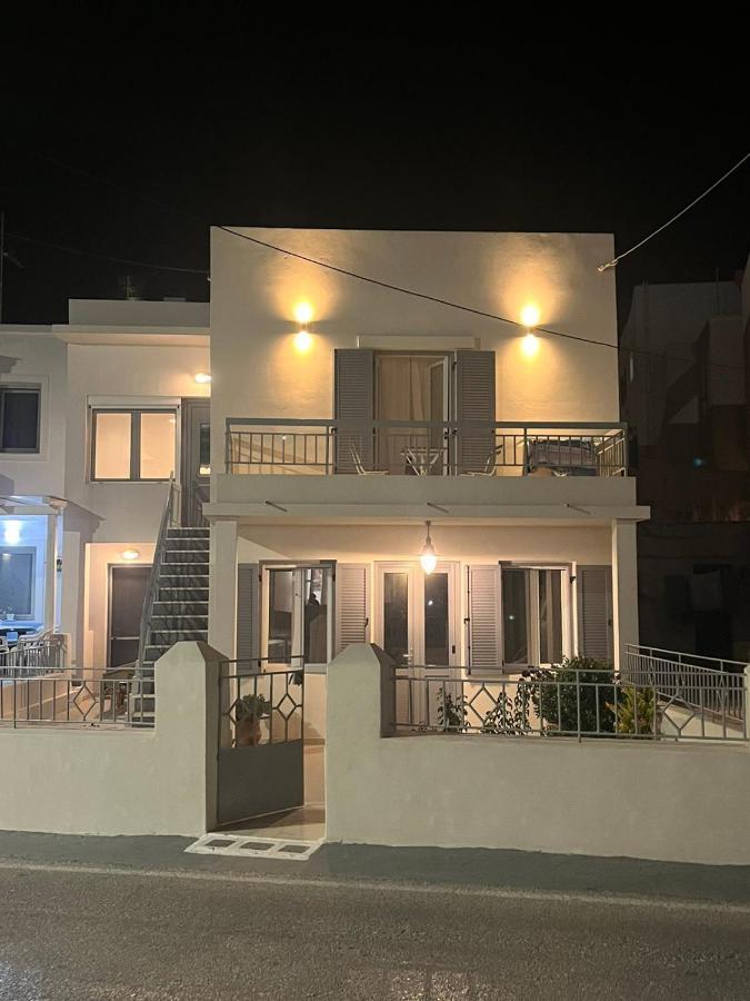 Cozy, Spacious, Newly Renovated Flat In Adamas Buitenkant foto